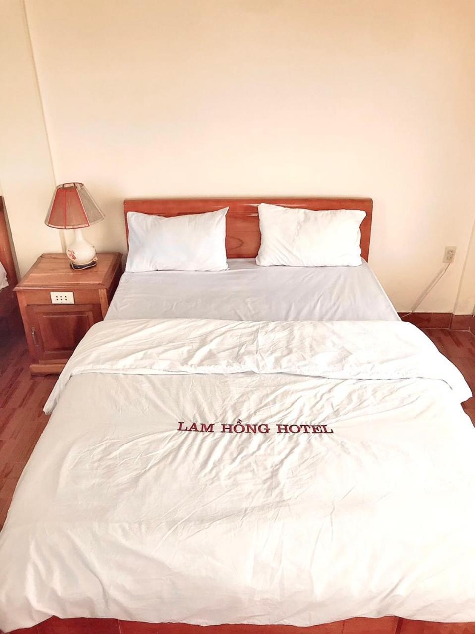 Lam Hong Hotel 荣市 外观 照片