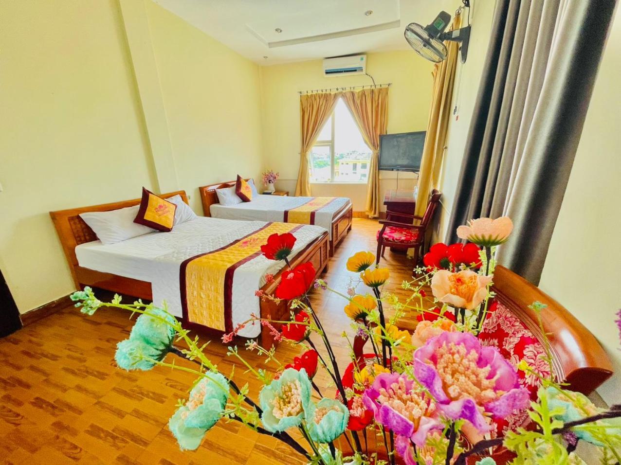 Lam Hong Hotel 荣市 外观 照片
